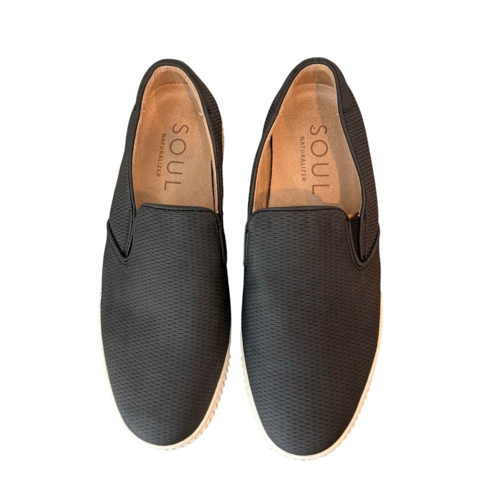 Soul Naturalizer Black Textured Slip On Loafer Sneakers Women's Size 6.5 W-NWOB